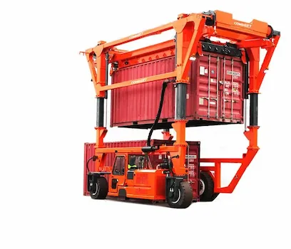 Combilift straddle carrier